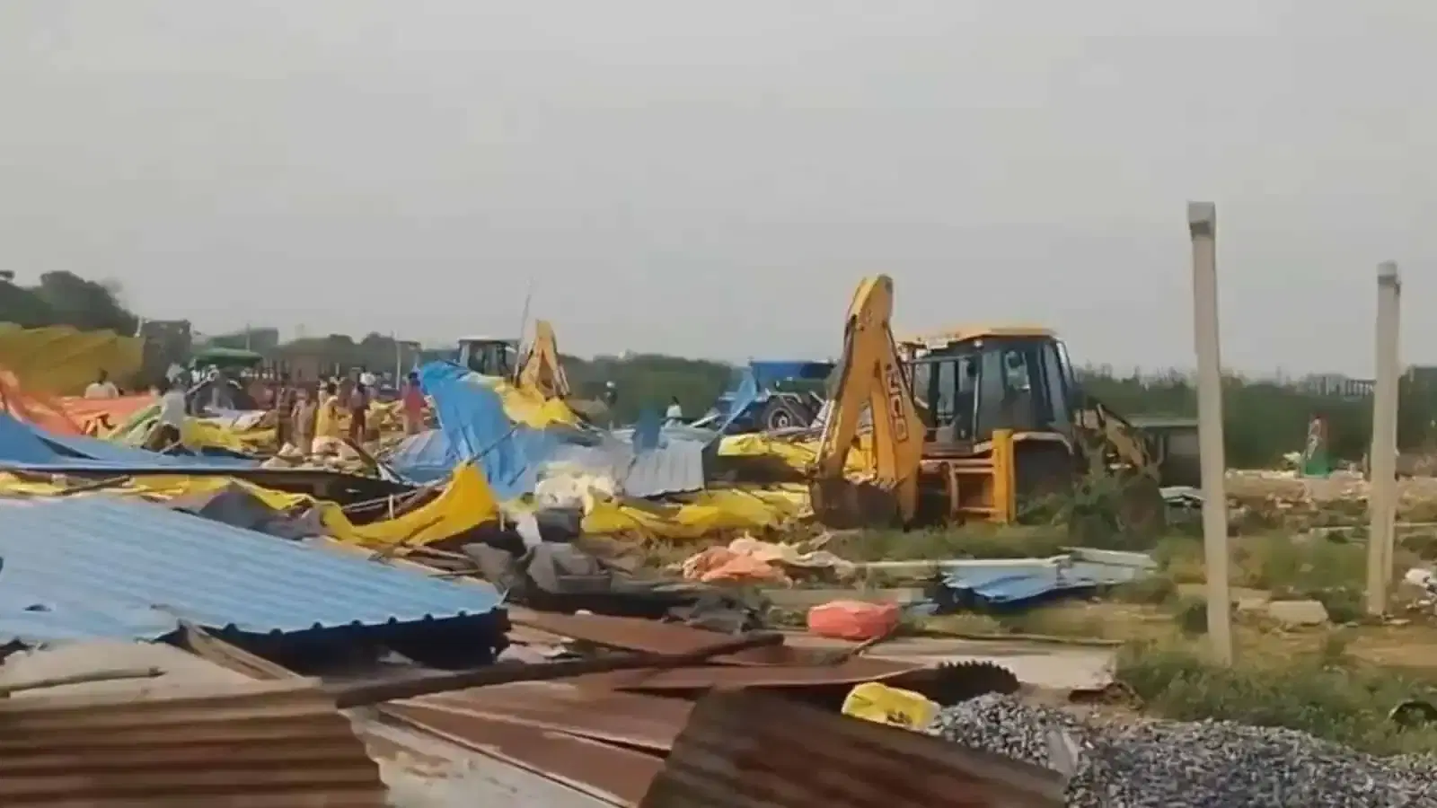 Hanamkonda's Demolition Derby: 200 Huts Go Down, Whoa!
