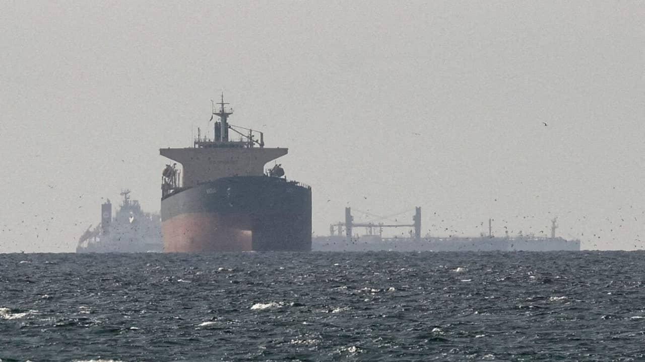 Iran Ka Strait Band, US Ka Kehna Sab Chalu Hai!