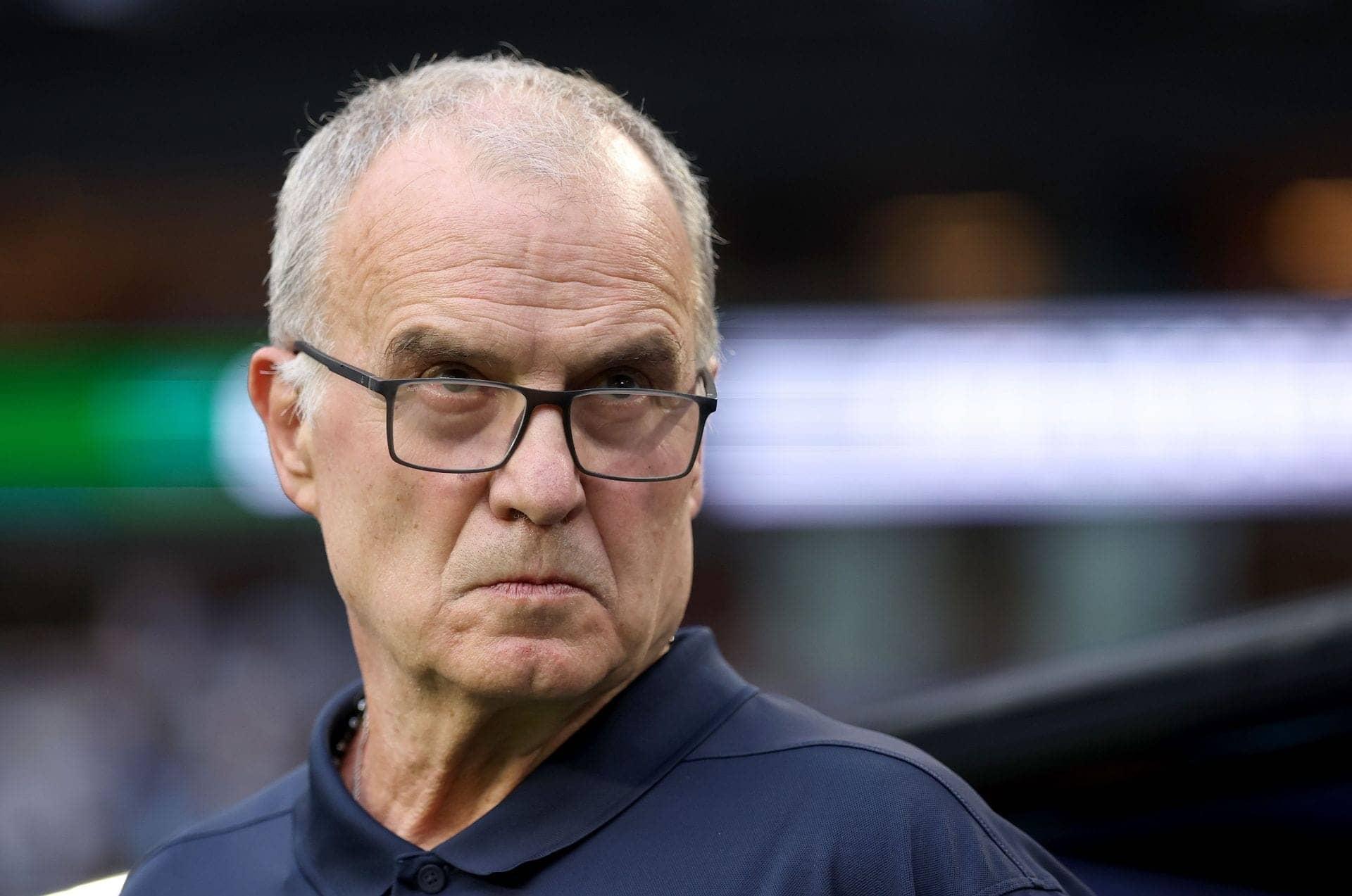Bielsa Ki Garmi: FIFA Ke Hydration Breaks Ka Kya Chakkar Hai?
