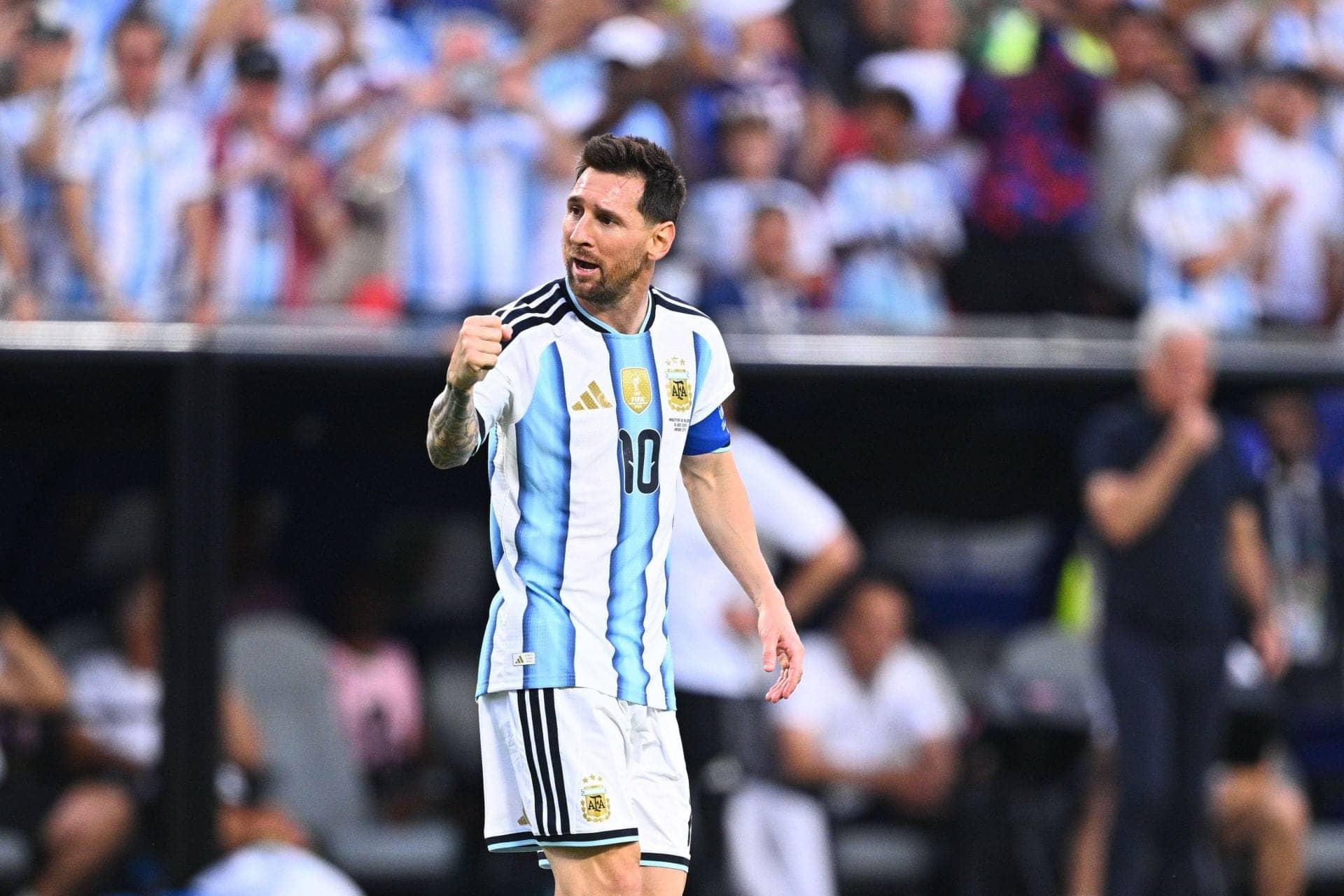 Enzo Fernandez's Heartfelt Letter to Messi: A Reflection